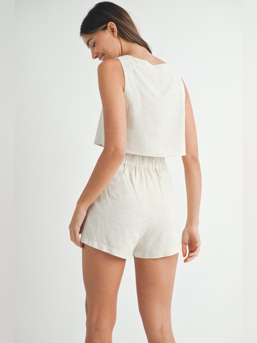 MABLE Sleeveless Crop Top and Shorts Set - Picture 4 of 4